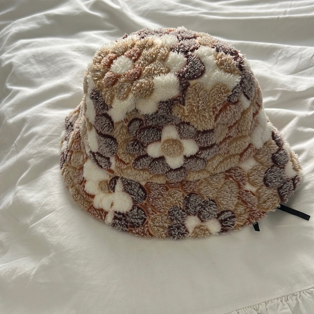 Fuzzy floral bucket hat